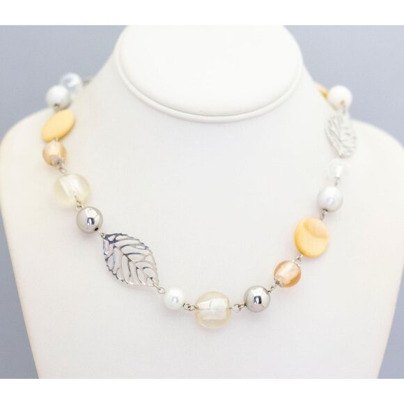 32 Inch, Vintage Elven Elegant Gold Tone Necklace - CP1 - Picture 1 of 3